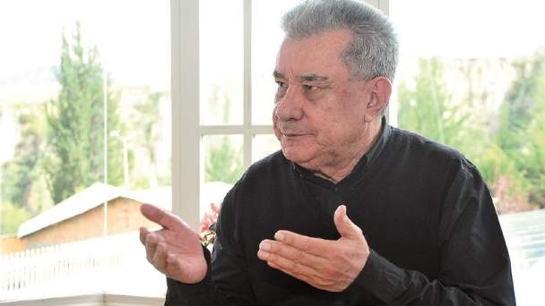 Fernández tiene Covid y busca atención en Brasil
