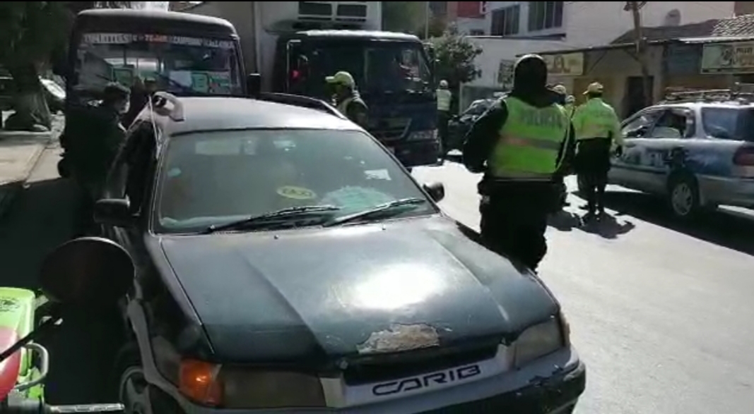 Tránsito de Tarija reporta que cerca del 60% del transporte público reanudó sus servicios