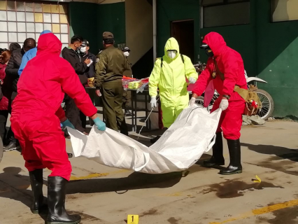 La FELCC levantó 47 cadáveres con signos de COVID-19 en domicilios y vías públicas