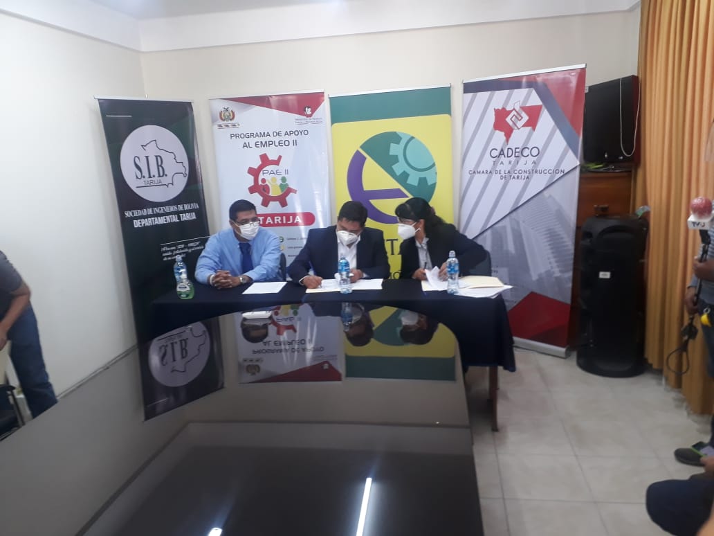 Gobierno e instituciones de Tarija firman convenio para reactivar la economía regional