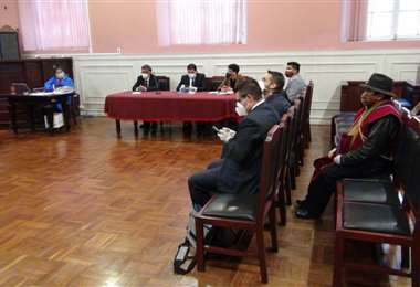 Justicia revierte la clausura del año escolar