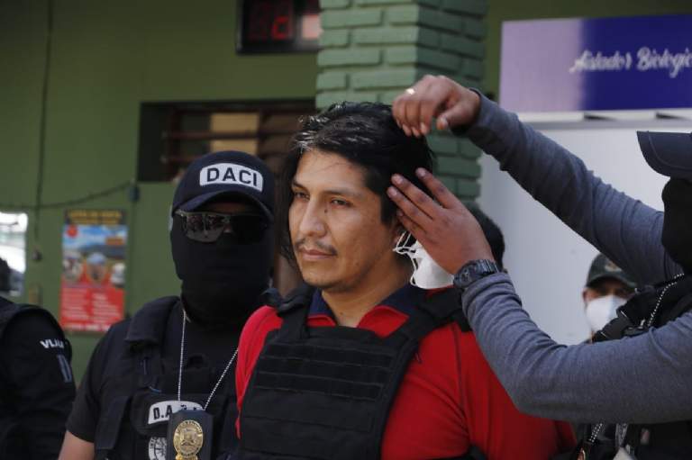 Presentan a teniente de la Policía como autor de la desaparición de Betsabé