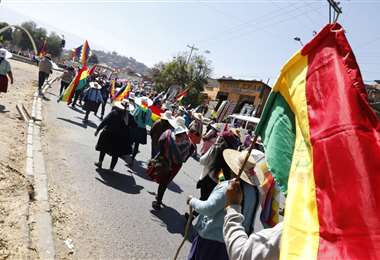 Actos por el 6 de agosto dejan en evidencia las severas pugnas por el poder en Bolivia