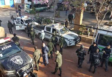 Cerca de un centenar de policías llega a Samaipata luego de enfrentamientos