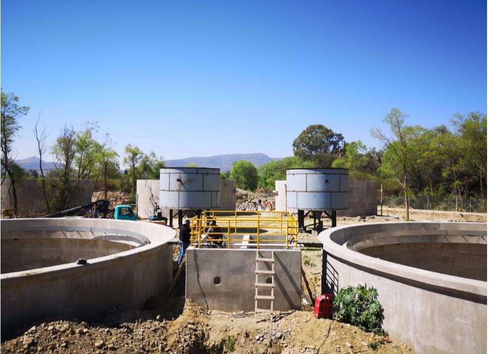 Planta de Tratamiento de Aguas Residuales en Tarija cuenta con un avance del 90 por ciento