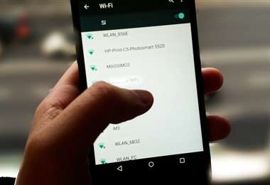 Se reduce hasta cinco veces el costo del giga Internet móvil en Bolivia