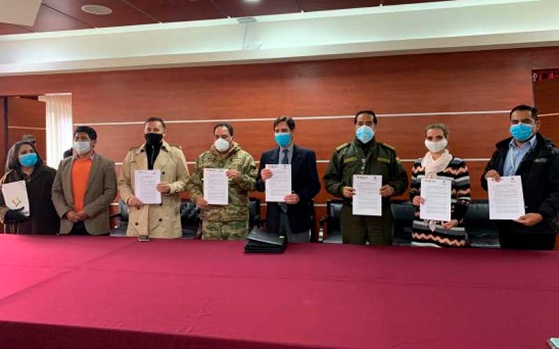 Policía y FFAA firman convenio con el TSE para dar seguridad en las elecciones