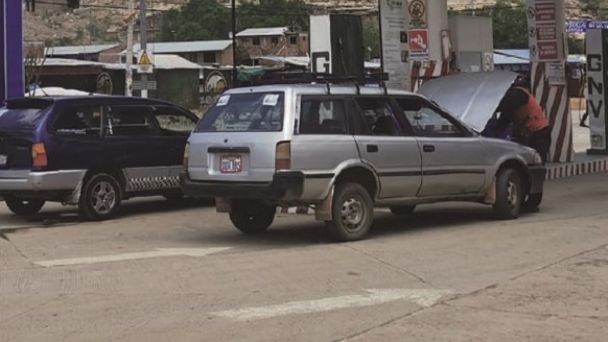 YPFB garantiza venta normal de combustibles este domingo