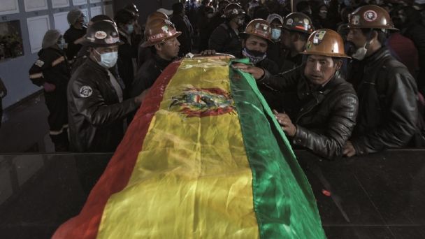 Entierran a Gutiérrez en Oruro sin autopsia legal y entre dudas