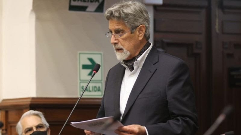 Último momento: Francisco Sagasti es el nuevo presidente interino de Perú