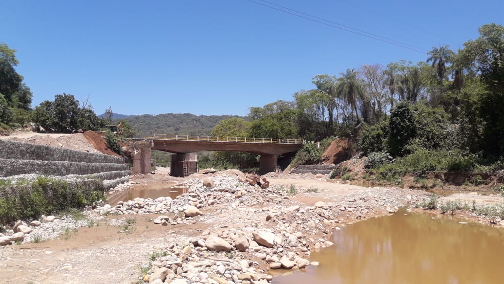 La ABC de Tarija habilita un paso vehicular por el puente San Telmo