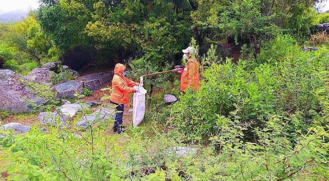 Alcaldía de Tarija realizó campaña de limpieza en la zona turística de San Pedro de Sola