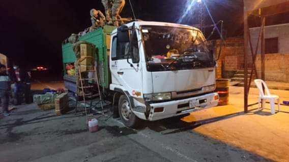 «DECOMISAN TRES VEHICULOS CON BEBIDAS ALCOHOLICAS DE CONTRABANDO EN LA MAMORA»