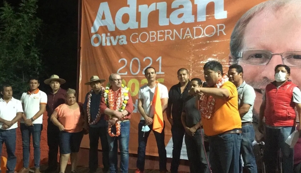 Adrián Oliva inauguró casa de campaña en Yacuiba y presentó a candidatos
