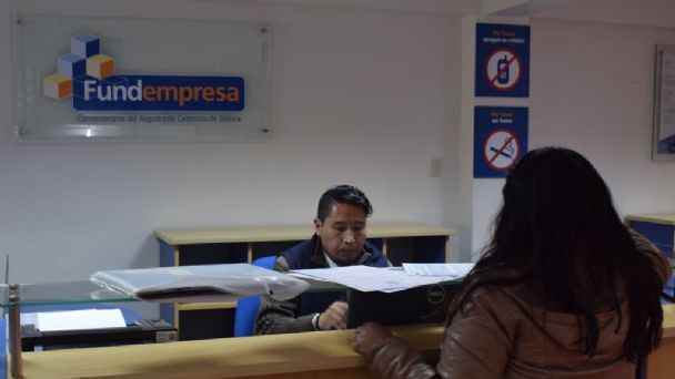 Empresarios pierden administración de Fundempresa
