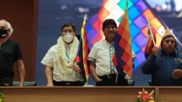 Arce y Evo inauguran en el trópico encuentro de naciones del Abya Yala