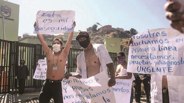 61 médicos se contagiaron con el virus en las últimas dos semanas