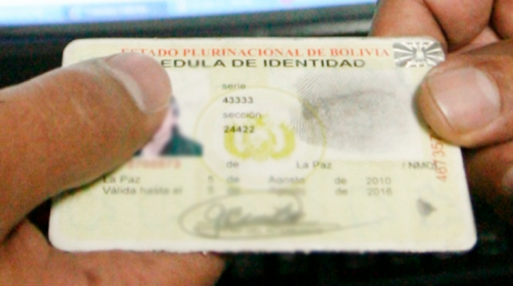 Decreto autoriza teletrabajo y deja a entidades subnacionales limitar horarios y aforos
