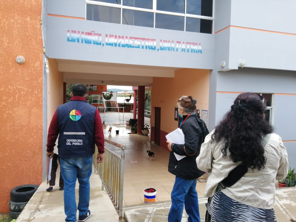 Defensoría del Pueblo observa deficiencias en servicios básicos, infraestructura e insumos de bioseguridad en unidades educativas de Tarija