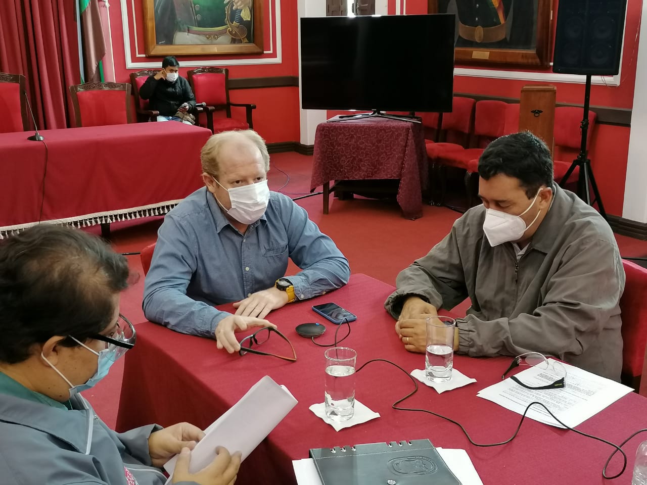 Gobierno Municipal trabaja para garantizar vacunación contra el COVID-19 en Tarija