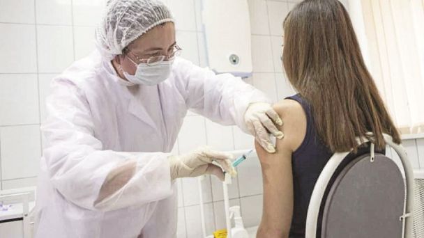 Sedes Santa Cruz prevé pico del rebrote en 6 semanas; 98% de las UTI ya colapsaron