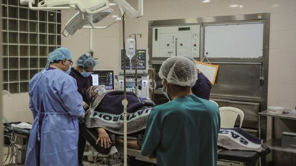 Rebrote: En dos semanas 22 profesionales en salud murieron en La Paz y El Alto