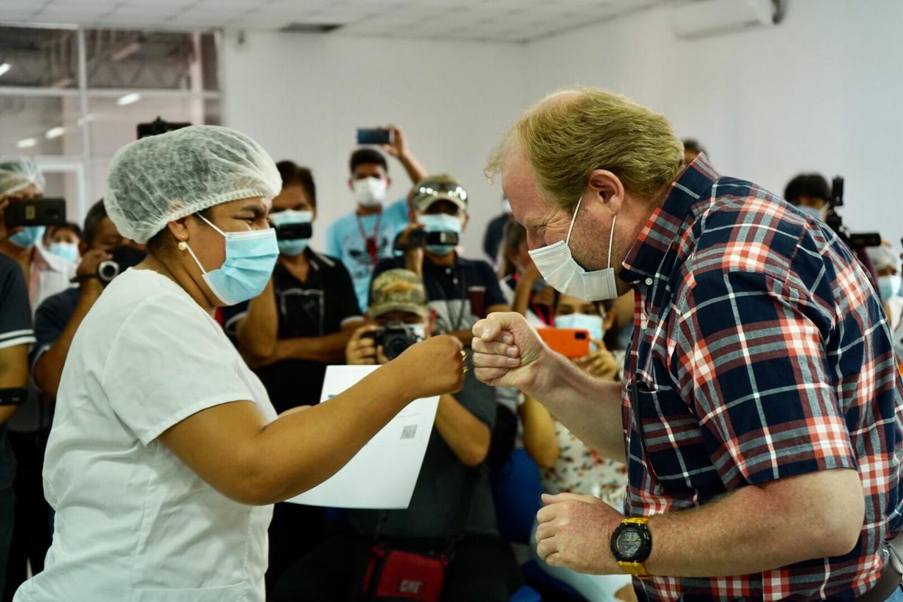 Gobernación entrega 70 unidades de la vacuna contra el coronavirus en Bermejo