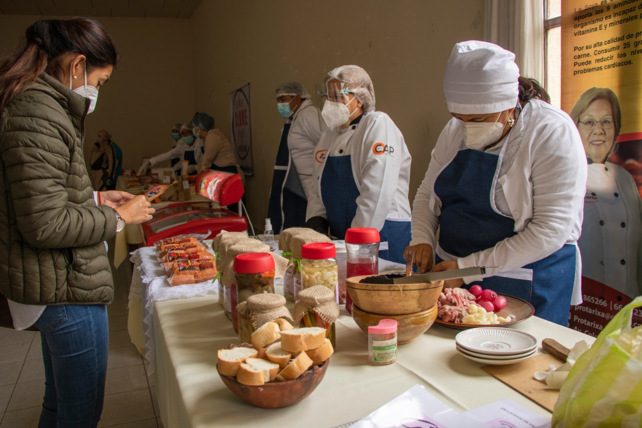 Centros CAP de Tarija fortalecen unidades productivas con capacitaciones y fomento al mercado