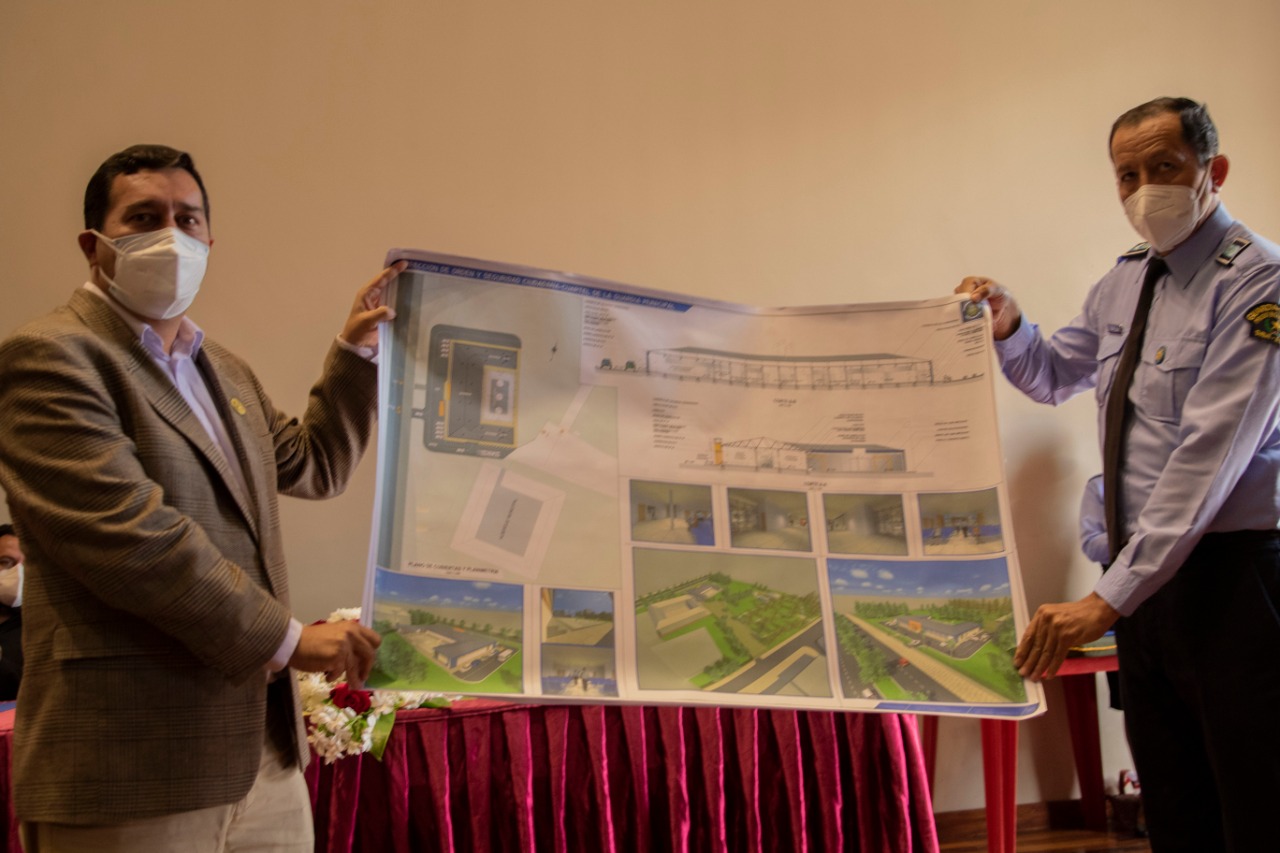 Guardia Municipal celebra 33 años de creación y recibe proyecto para construcción de un cuartel