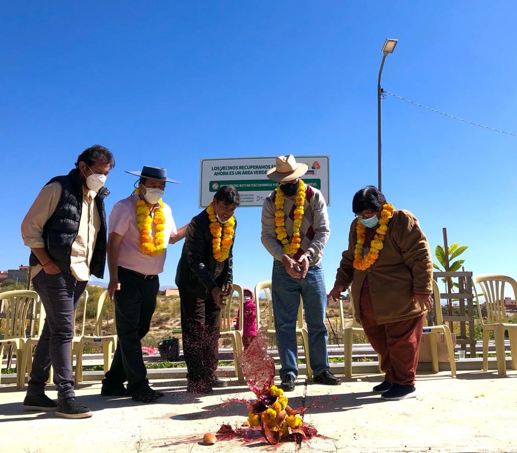 En el barrio Santa Rosa el alcalde “Pica” Lema inaugura la primera plaza sobre un espacio que antes era un basural