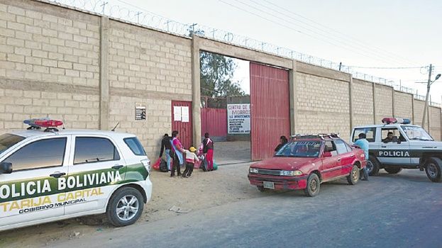 Policía reporta la fuga de peligroso reo del penal de Morros Blancos