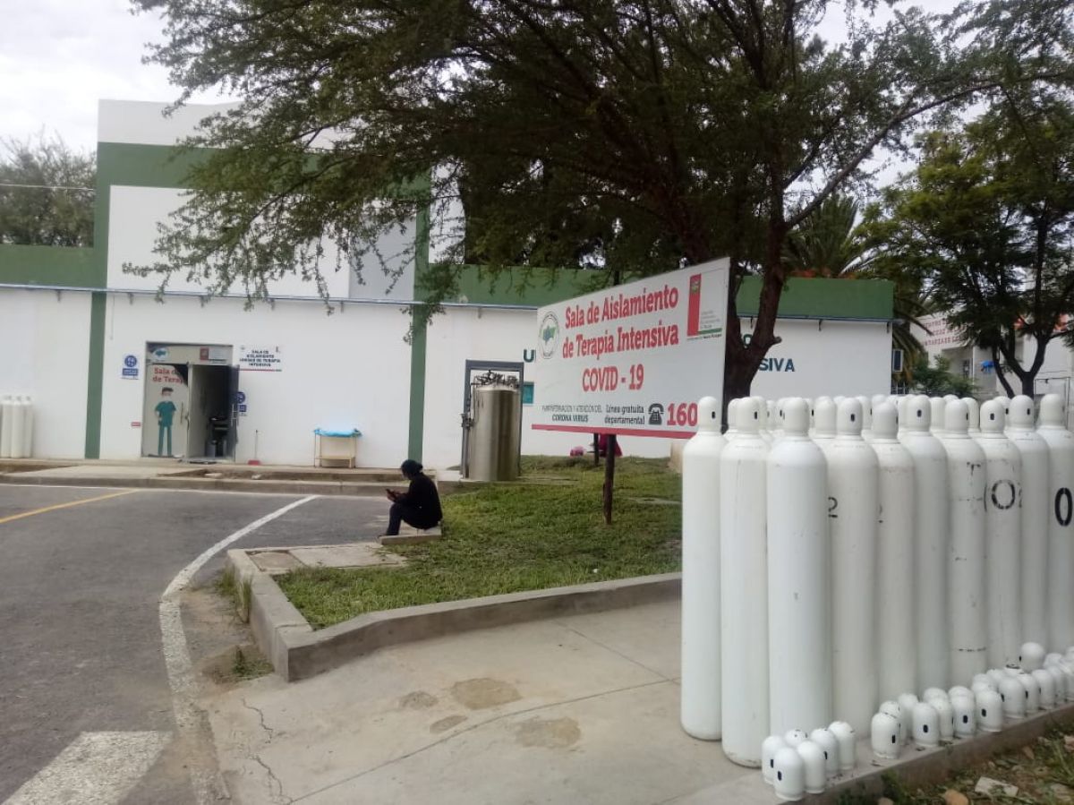 Queda una cama disponible: Terapia intensiva del Hospital San Juan de Dios al borde del colapso