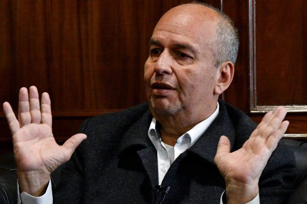 Dos años después TSJ confirma que Arturo Murillo presentó libreta de servicio militar falsa