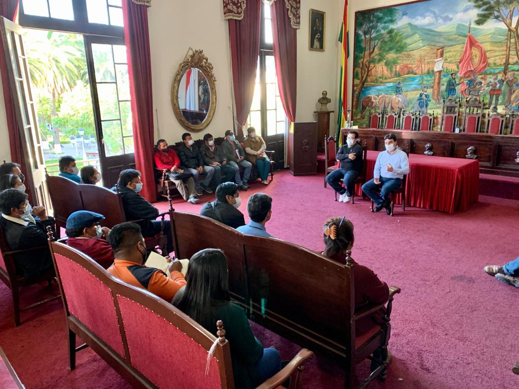 DOT y FEDJUVE trabajan para regularizar las planimetrías de todos los Distritos barriales de Tarija