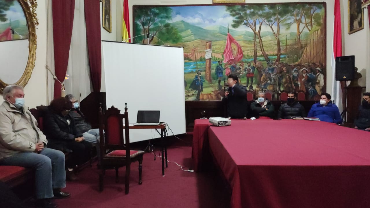 Torres unifica a instituciones y a la sociedad civil para concretar una macro Planta de Tratamiento en Tarija