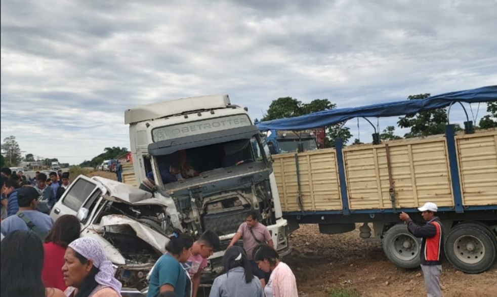 Seis fallecidos en la ruta Santa Cruz – Cochabamba por accidente de tránsito en las últimas 24 horas