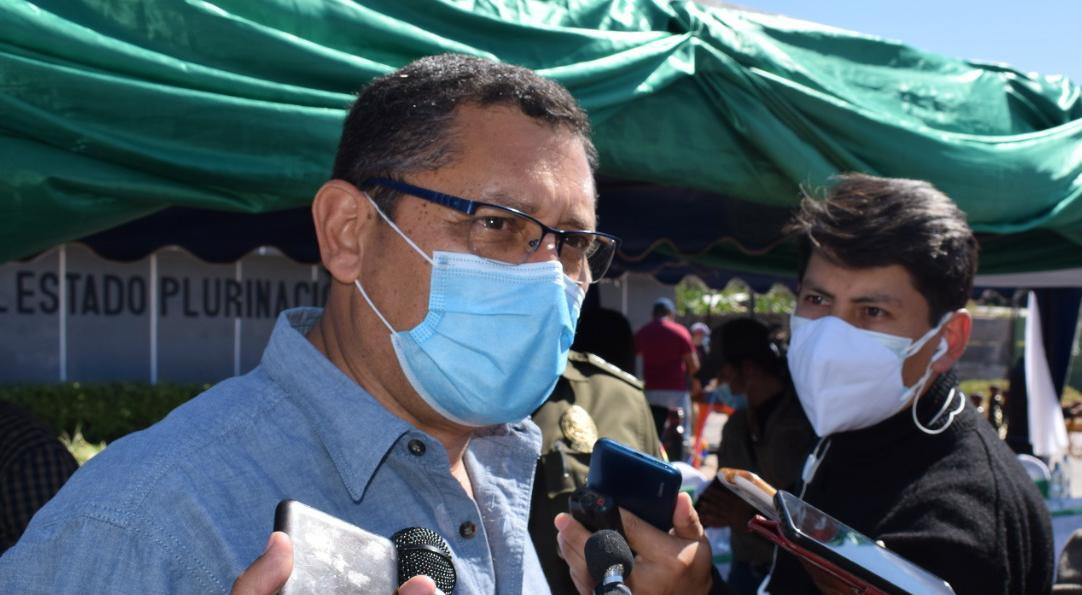 Gobernador anuncia reinicio de obras paralizadas para reactivar la economía del departamento