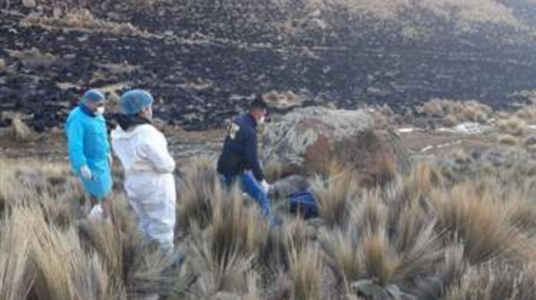 En Oruro hallan los cuerpos de dos hombres que fueron ejecutados con dos disparos en la cabeza
