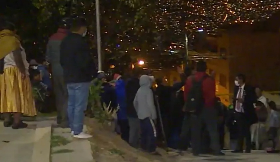 La Paz: Vecinos atrapan y flagelan a dos atracadores; uno de ellos falleció a causa de los golpes