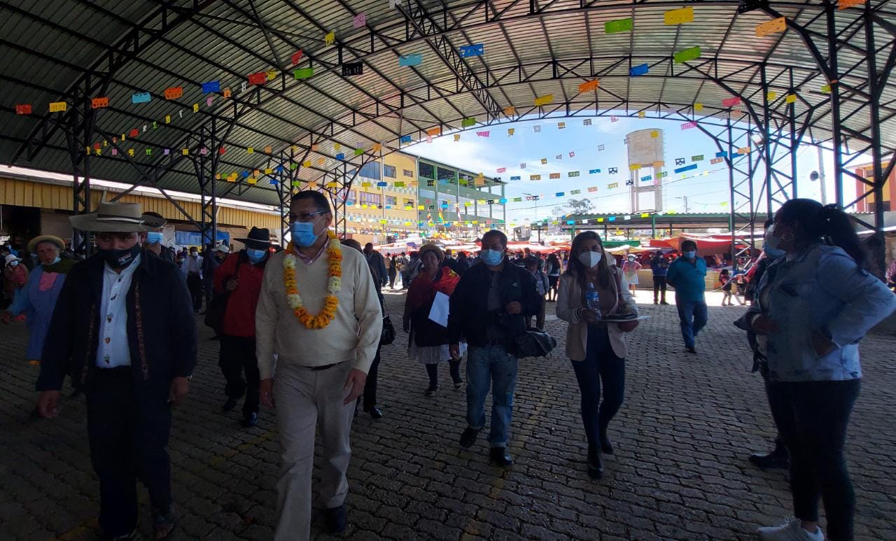 Gobernador de Tarija participó en el 34 aniversario del CRAMA