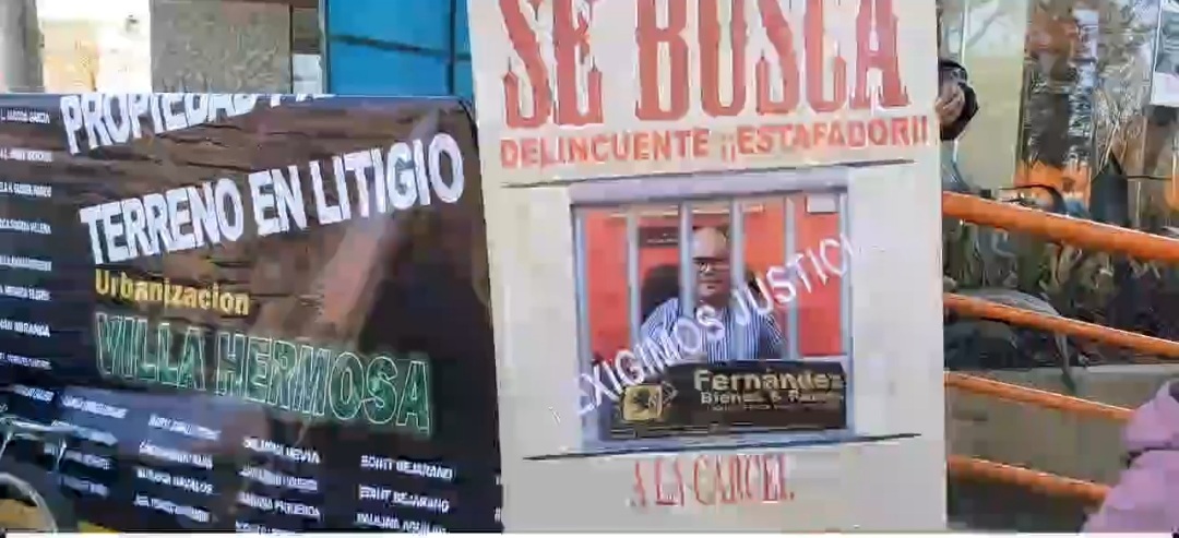 Estafados por la inmobiliaria de Marcelo Fernández protestan en puertas de la Fiscalía de Tarija