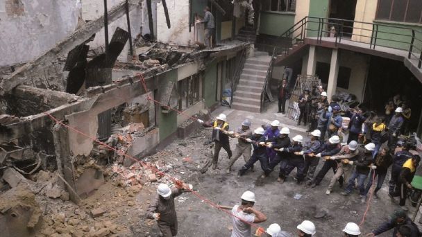 Liberan de culpa a 24 involucrados en la quema de estaciones policiales en 2019