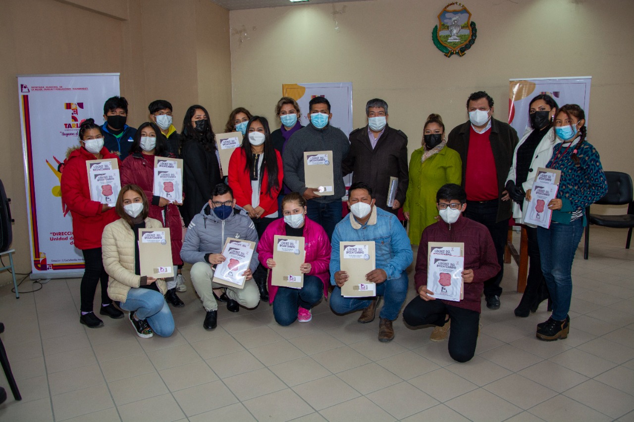 Alcaldía de Tarija fortalece el liderazgo de 260 jóvenes con enfoque de género