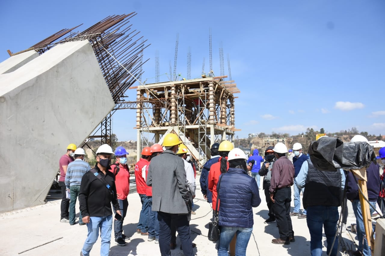 Alcalde y concejales anuncian auditoría técnica para el puente 4 de julio