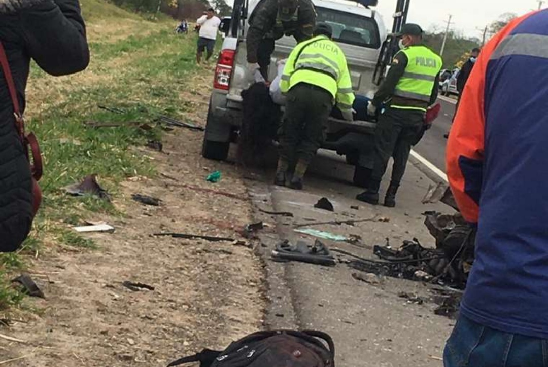 Al menos tres muertos tras grave accidente en el km 34 de la carretera a Camiri
