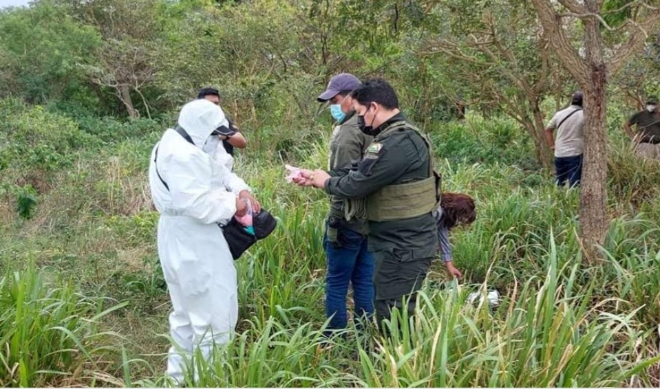 Un diente de oro permitió identificar al doble feminicida de Cotoca, hallado muerto entre unos matorrales