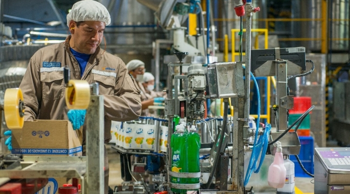 La industria enfrenta una severa iliquidez financiera y las ventas se contraen hasta en 50%
