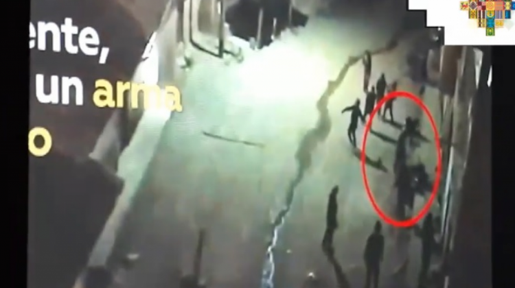 Ministro de Gobierno usó imágenes pasadas en informe sobre la muerte de un policía, según periodista