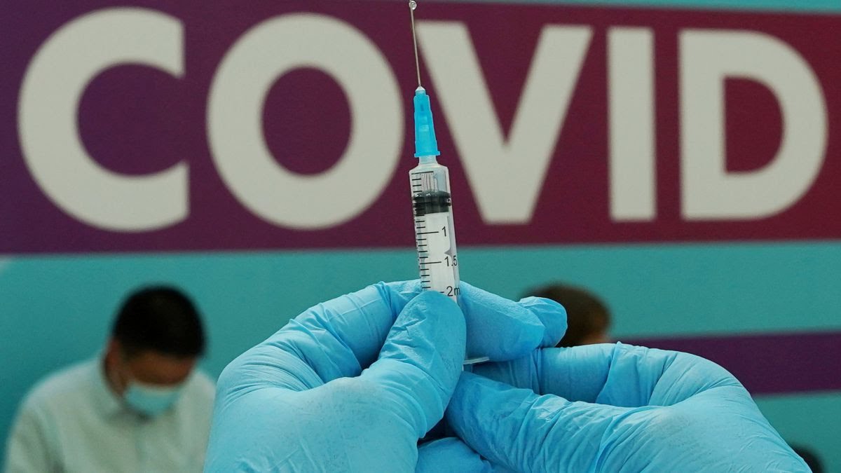 Revelan nuevos efectos secundarios de Pfizer y Moderna