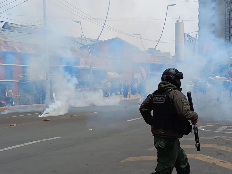 La Policía registra al menos 151 bloqueos esporádicos en el país durante el paro cívico